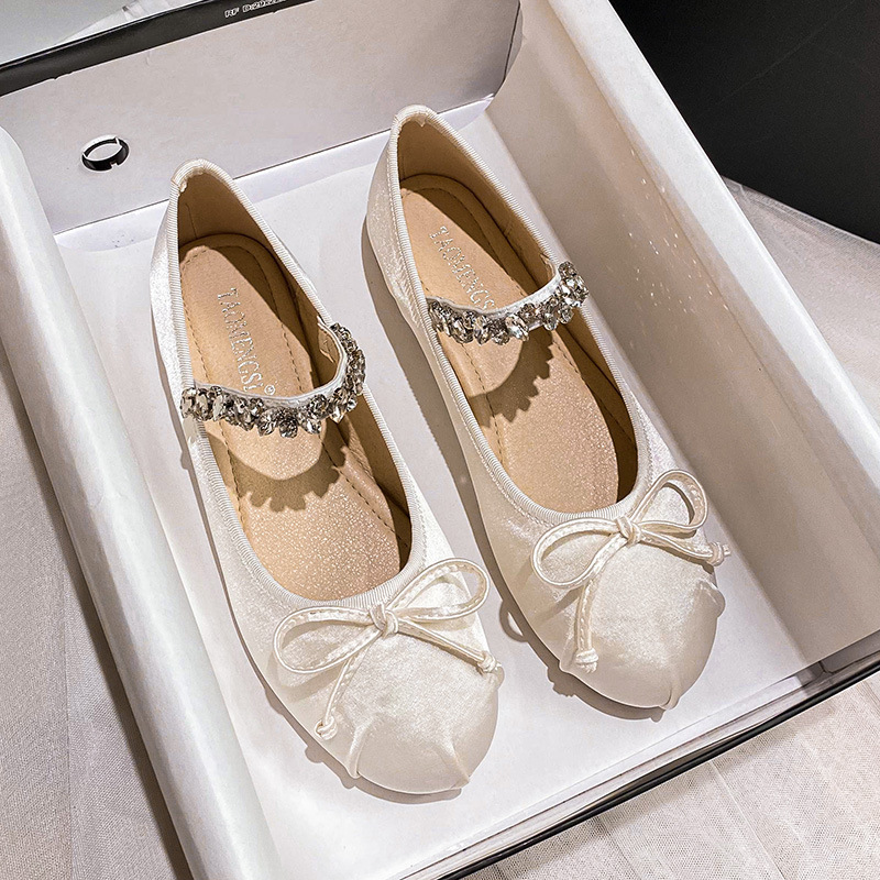 Elastic Rhinestone Band Mary J - огляд і ціна Ballet Flat Women