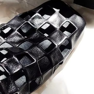 Women Black Caged Flat Sandals - огляд і ціна Women'S Shoes To Men'S